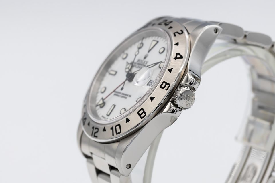 Rolex Explorer II 16570 Image 2